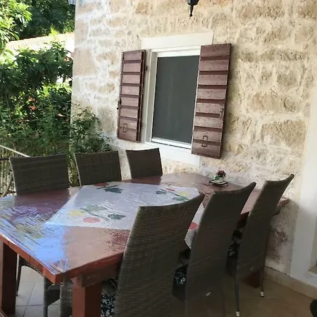 Dalmatinska Kuca Terace *